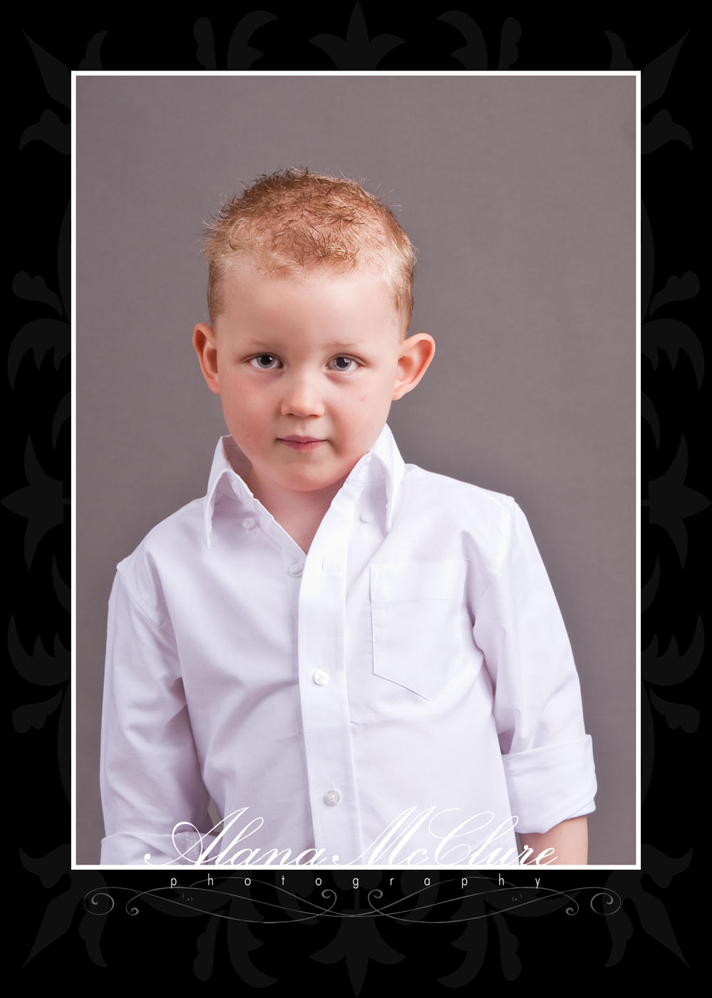 Durham Region Photographer - 3 year old boy