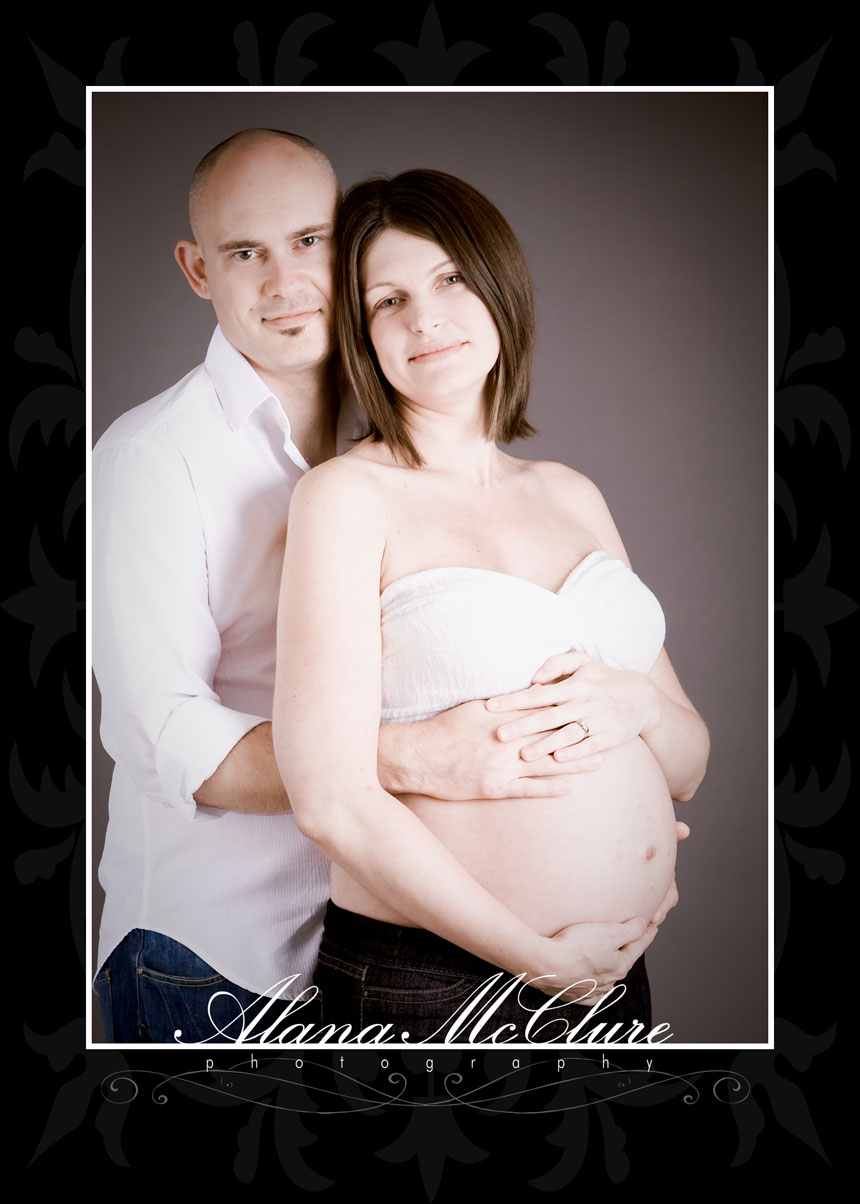 Toronto Maternity Photographer - Waiting for Baby