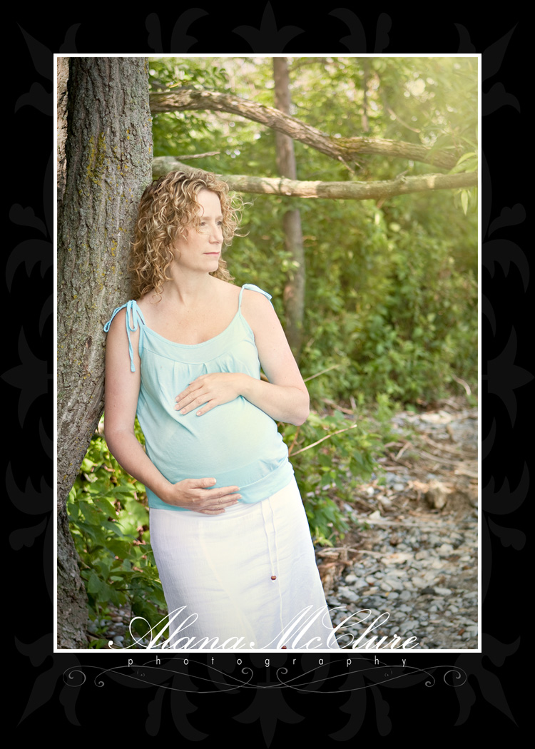 Beach Maternity  - Durham Region Maternity Photographer Alana McClure