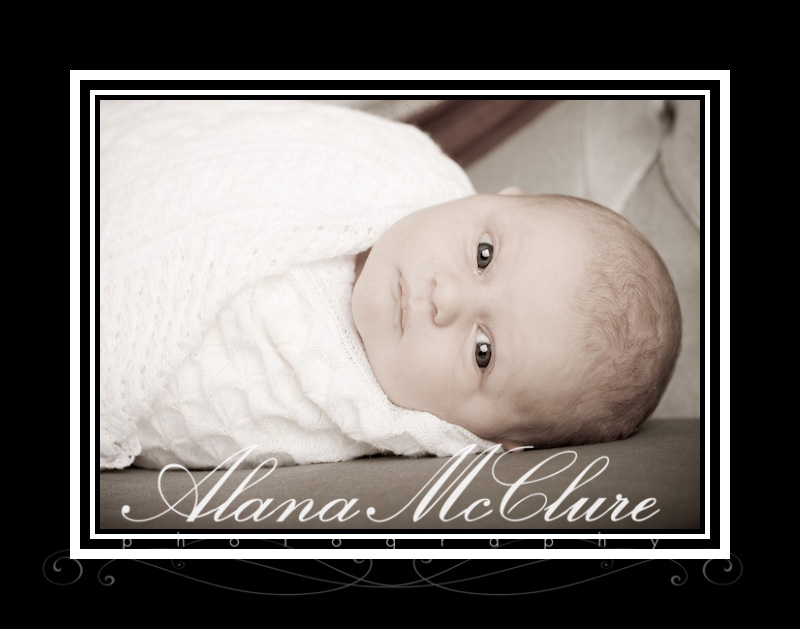 Newborn Portrait - Blue eyes