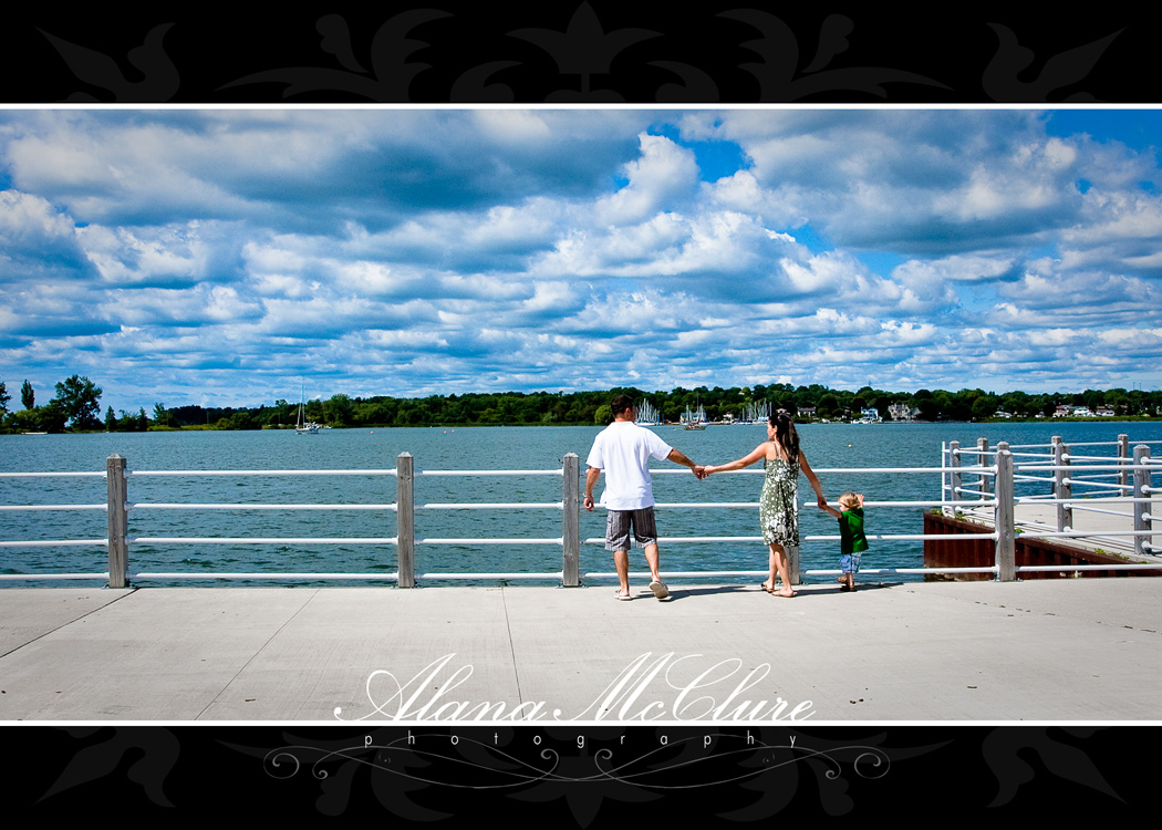 This way Daddy - Durham Region Family Photographer Alana McClure