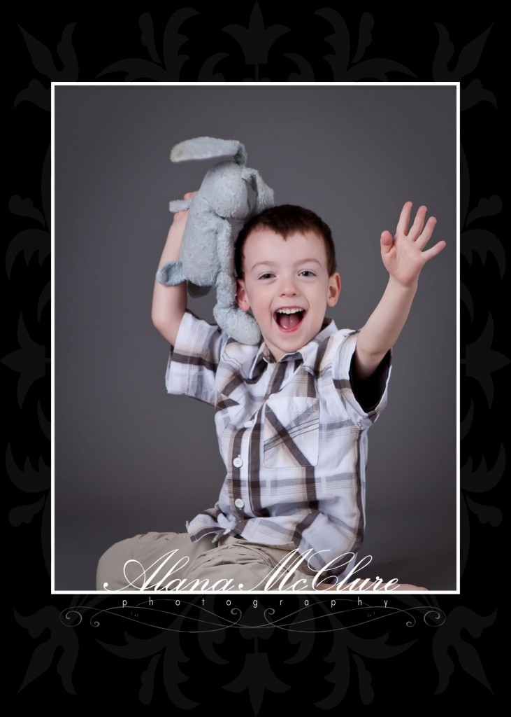 Toronto Family Photographer  - Boy with Lovie