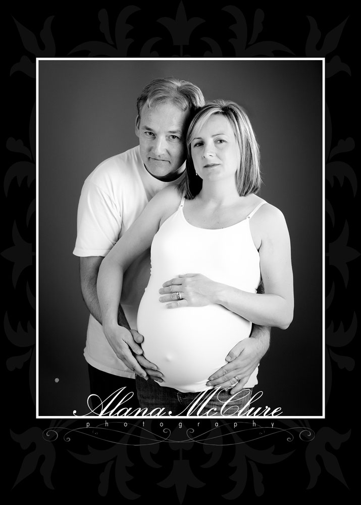 Expecting Couple - Oshawa Maternity Photographer