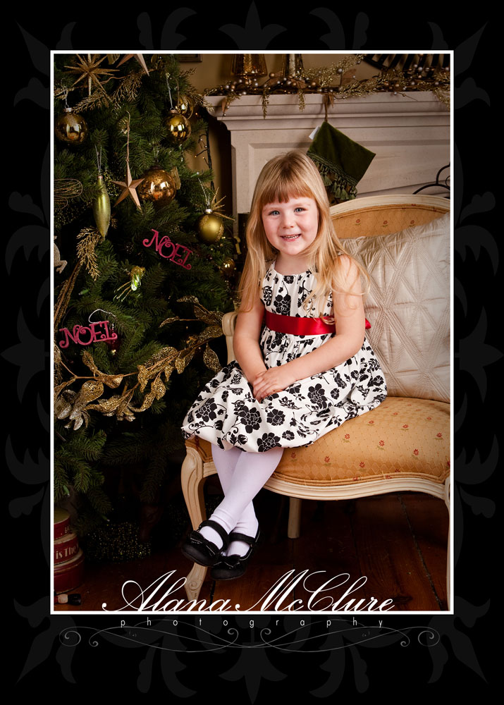 Christmas at A Stone's Throw 1 - Durham Region Family Photographer