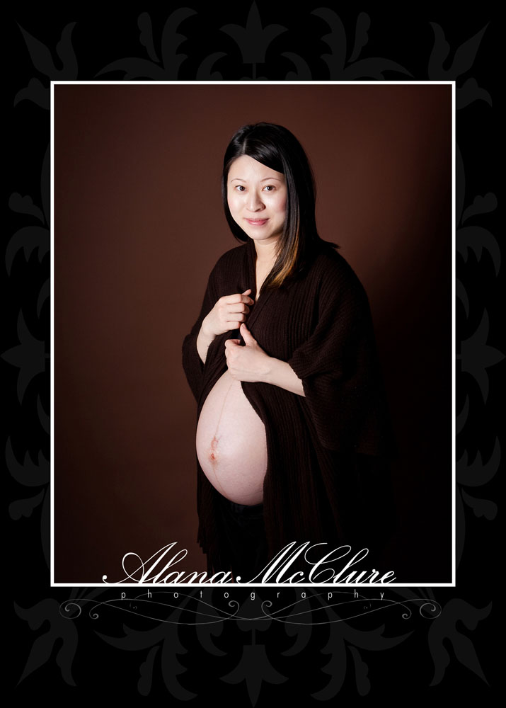 Whitby Maternity Photographer - Gorgeous New Mom