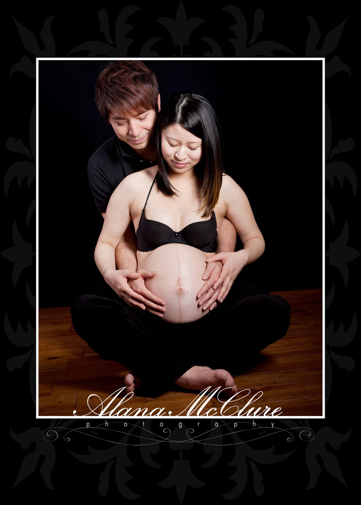 Ajax Maternity Photographer - Gorgeous New Mom